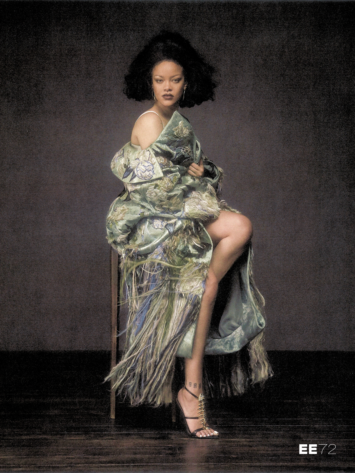 72_summer26_rihanna_photography_szilveszter_mako_9.jpg